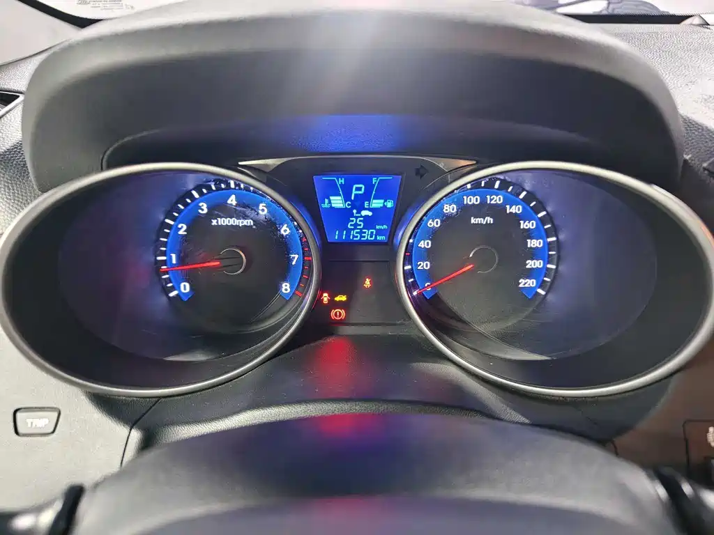 Hyundai ix35 2015 — фото 12