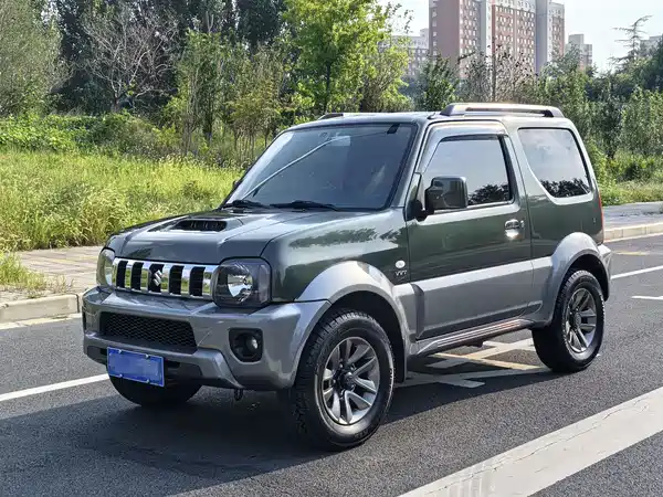Suzuki Jimny 2015