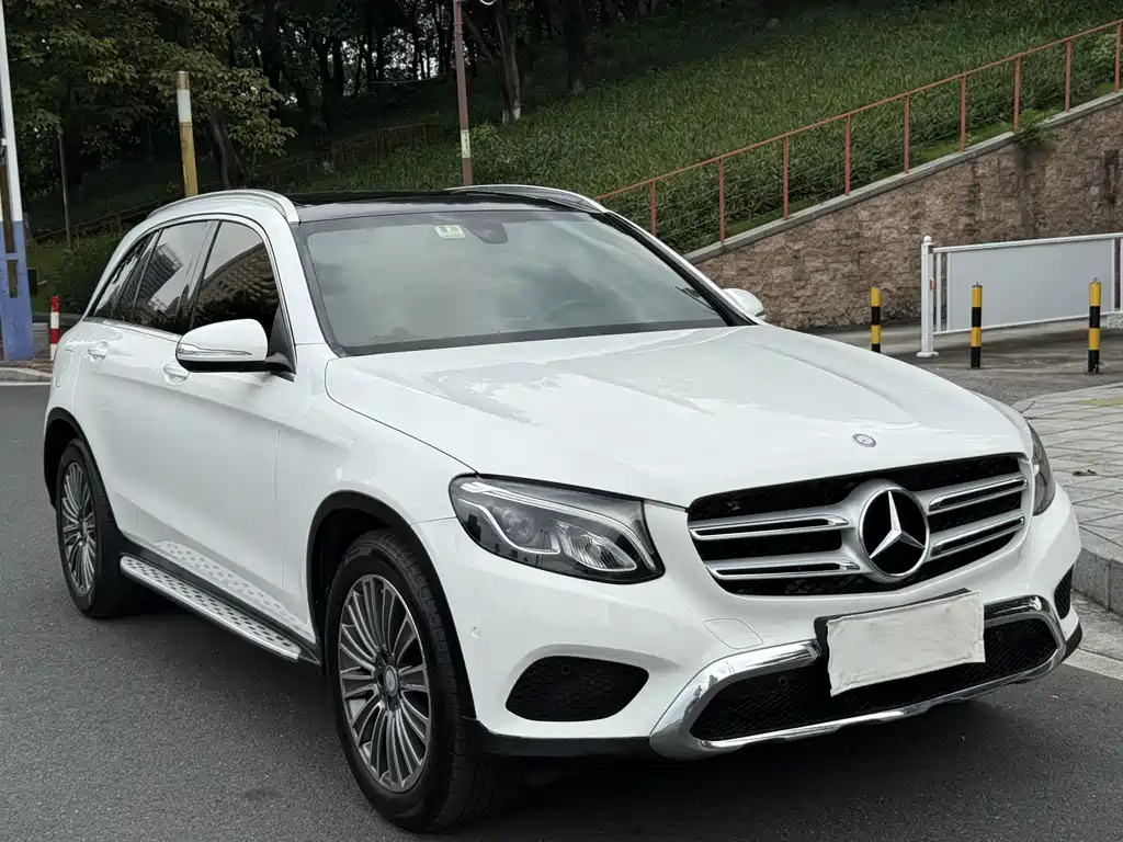 Mercedes-Benz GLC 2016 — фото 1