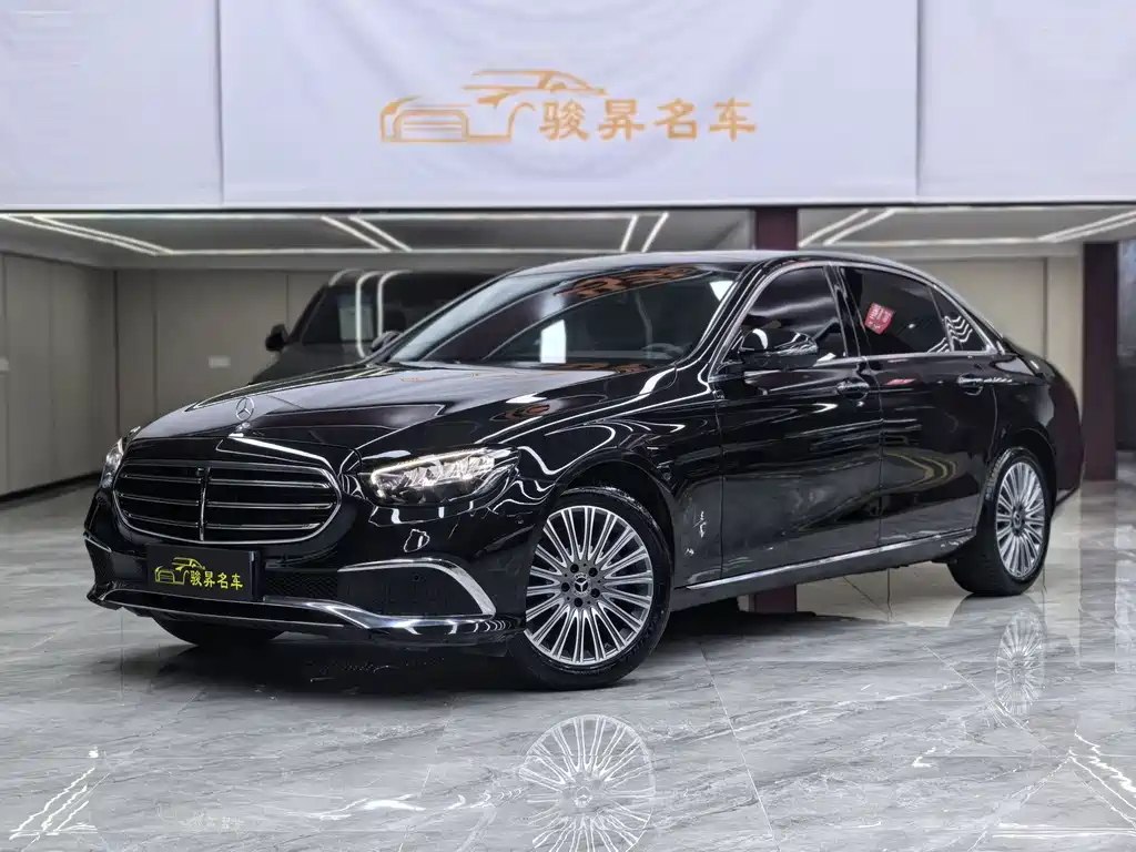 Mercedes-Benz E-Class 2021