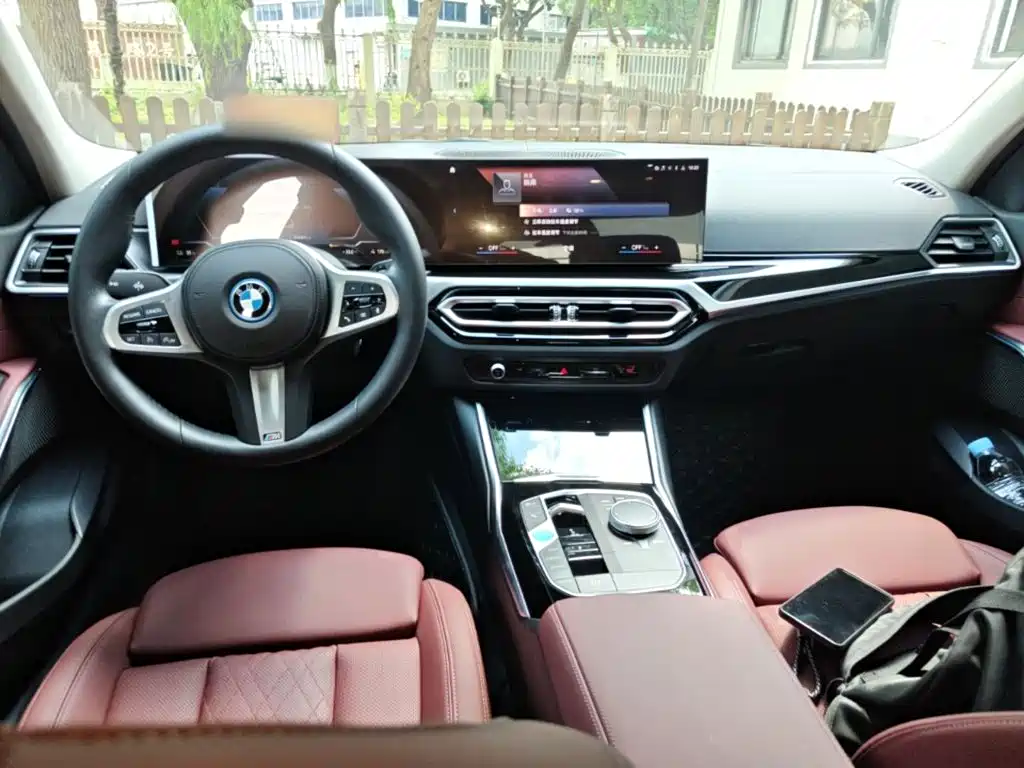 BMW i3 2023 — фото 10