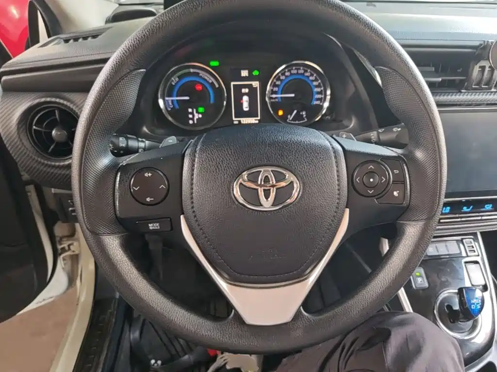 Toyota Levin 2018 — фото 11