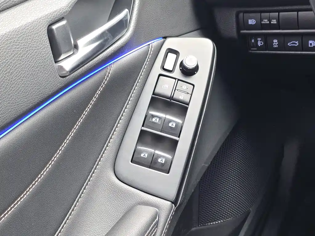 Toyota Avalon 2022 — фото 16