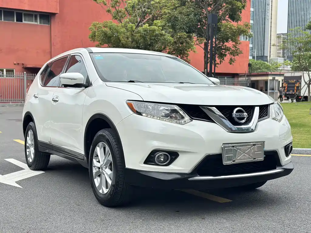 Nissan X-Trail 2017 — фото 2