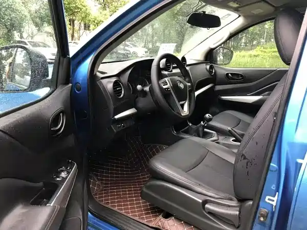 Dongfeng Ruiqi 6 2020