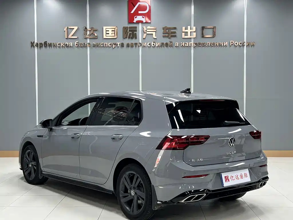Volkswagen Golf 2023