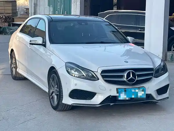 Mercedes-Benz E-Class 2015