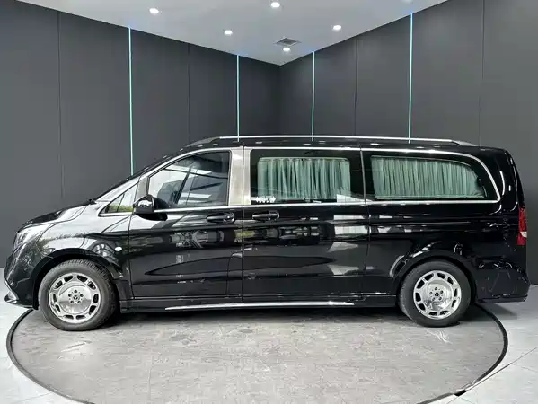 Mercedes-Benz Vito 2022