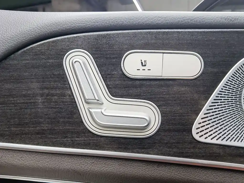 Mercedes-Benz GLE 2020 — фото 15