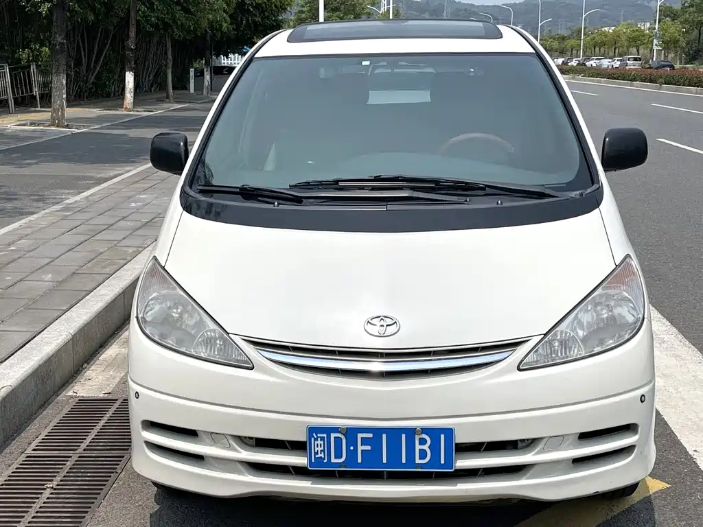 Toyota Previa 2003 — фото 2