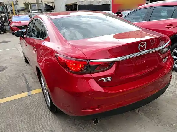 Mazda Atenza 2019