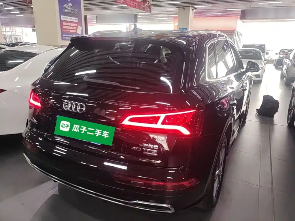 Audi Q5L 2019 — фото 7