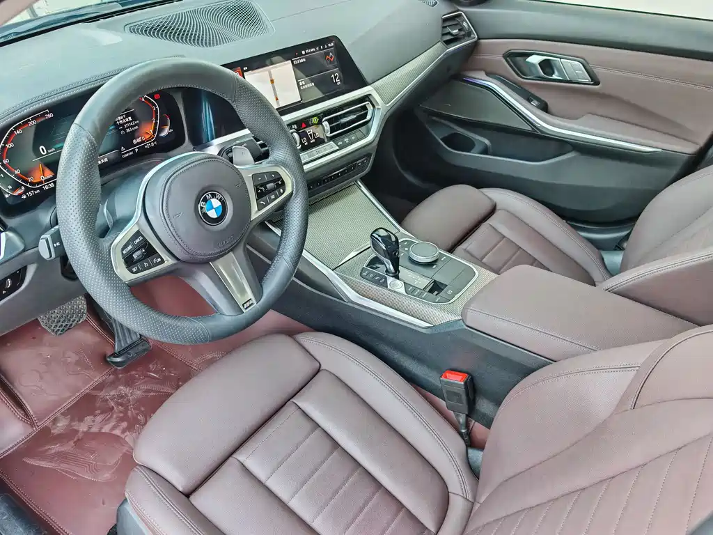 BMW 3 Series 2021 — фото 15