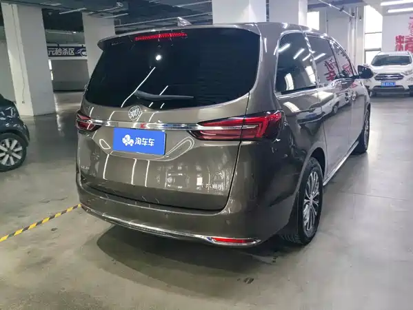 Buick GL8 2024