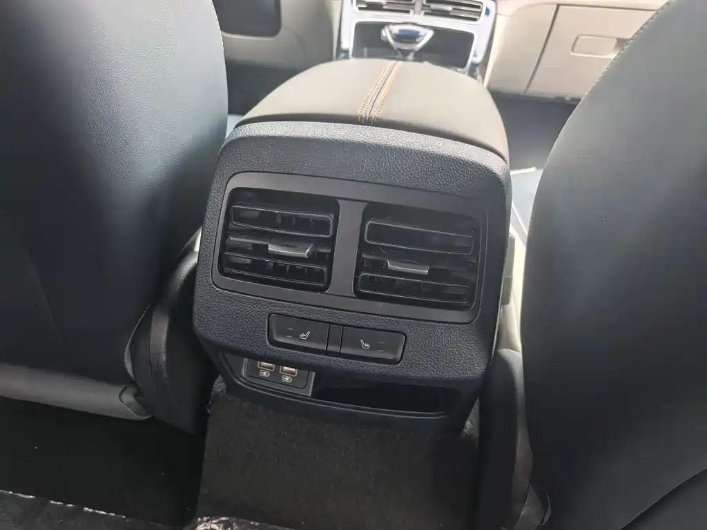 BYD Qin PLUS 2023 — фото 12
