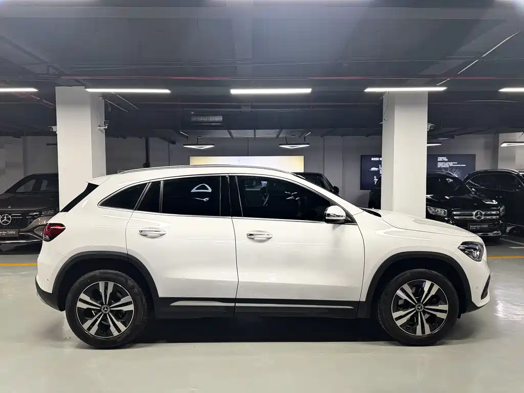 Mercedes-Benz GLA 2022 — фото 4