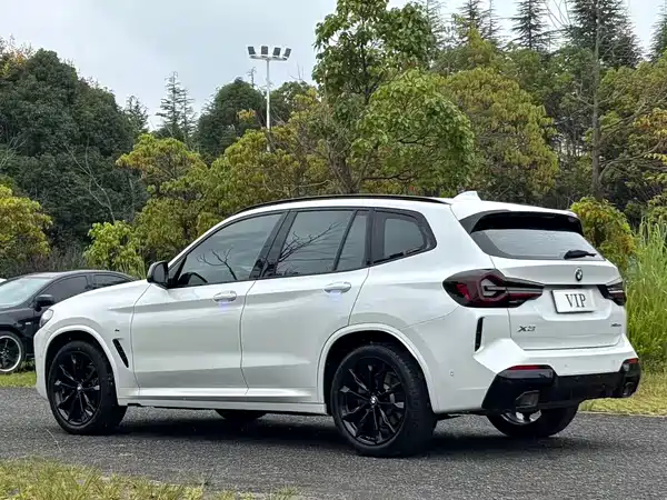 BMW X3 2023