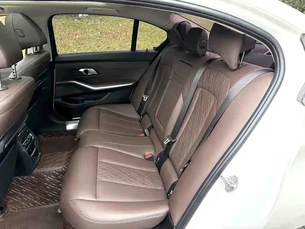 BMW 3 Series 2022