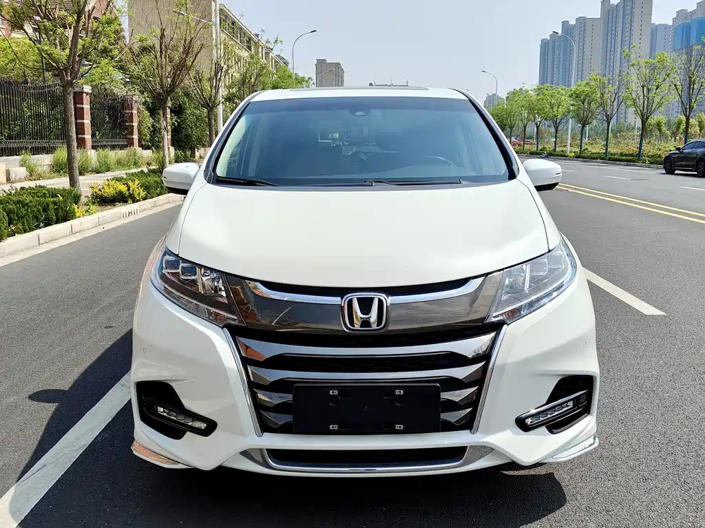 Honda Odyssey 2020 — фото 2