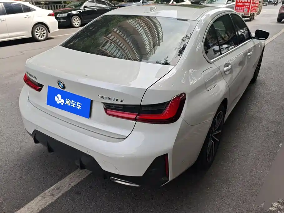 BMW 3 Series 2024