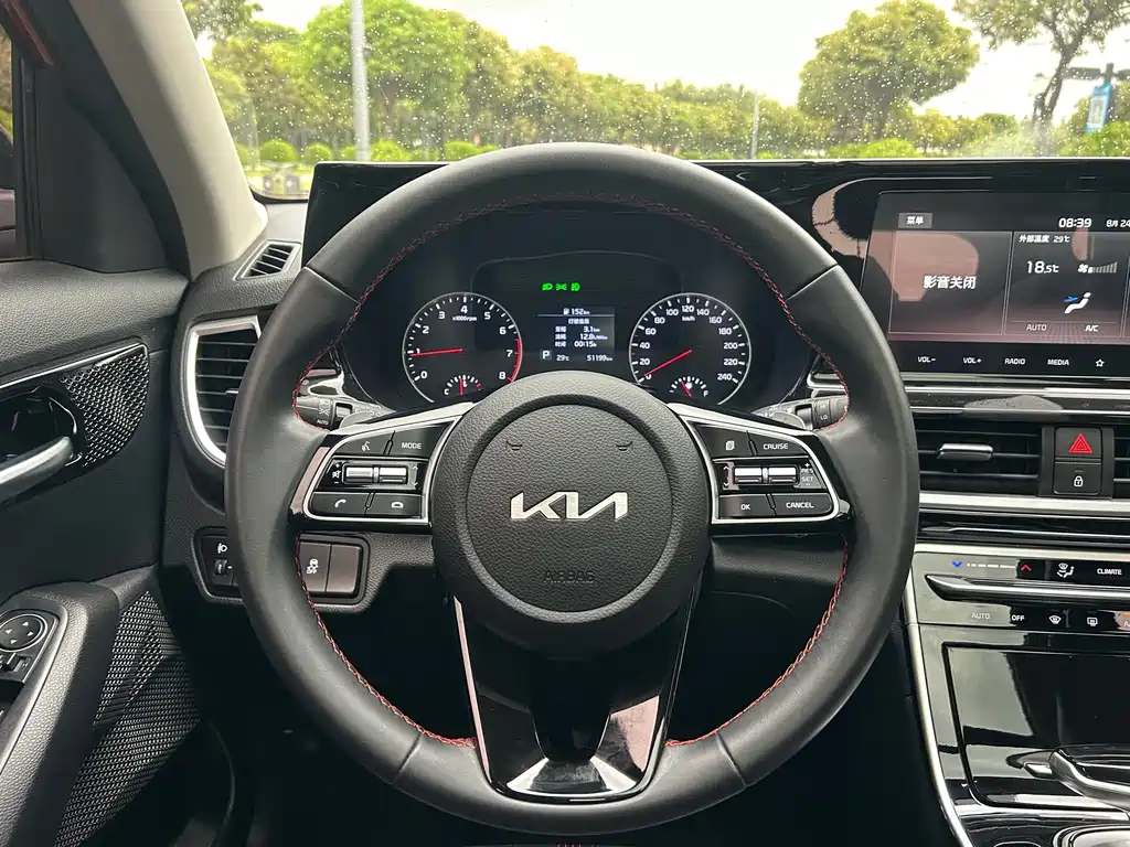 Kia KX3 2022 — фото 12