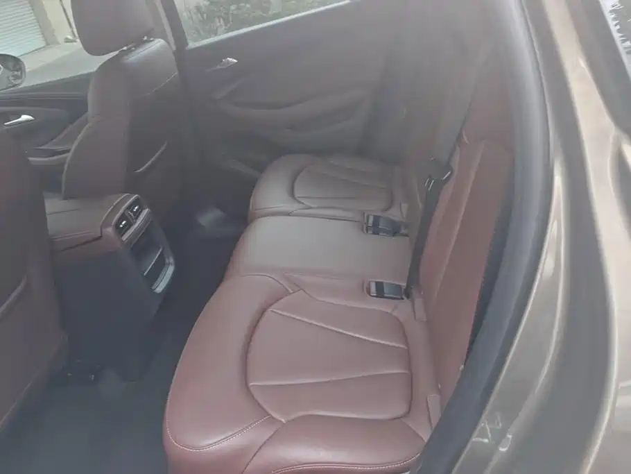Buick Envision Plus 2018 — фото 11