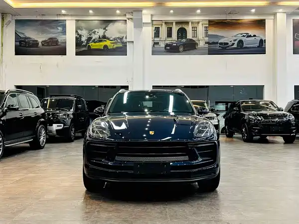 Porsche Macan 2022