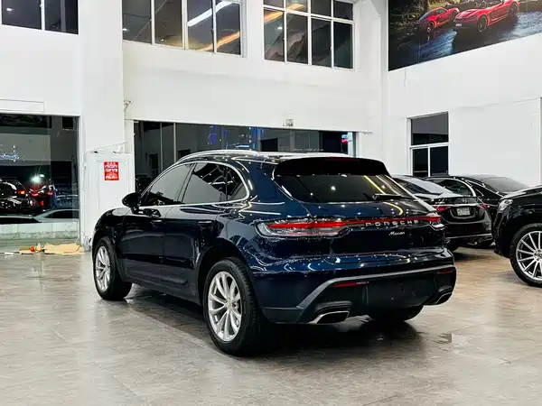 Porsche Macan 2022