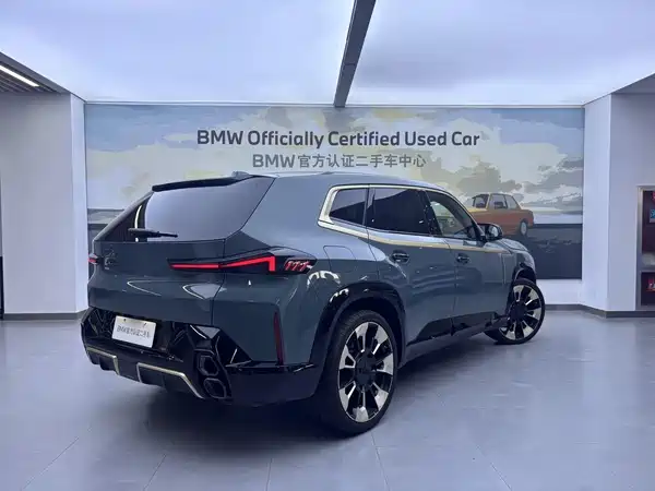 BMW XM 2024