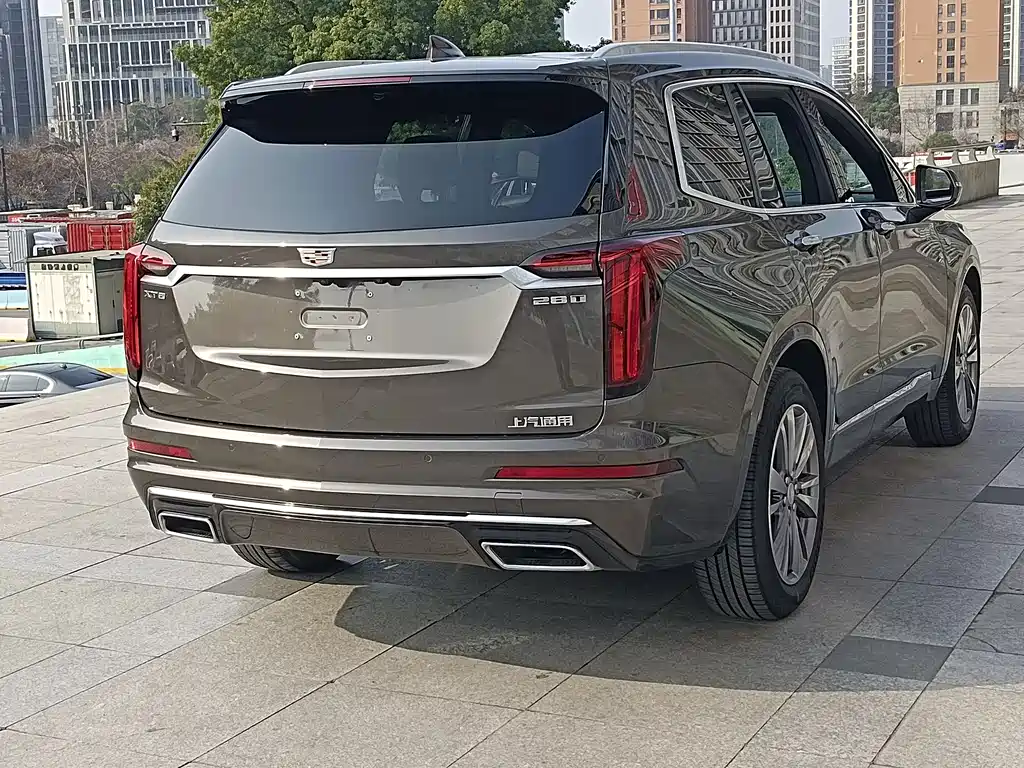 Cadillac XT6 2020 — фото 8