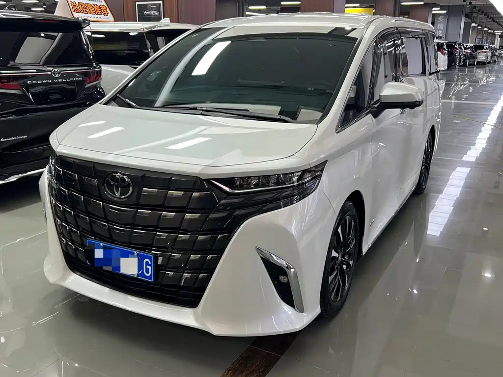 Toyota Alphard 2024 — фото 1