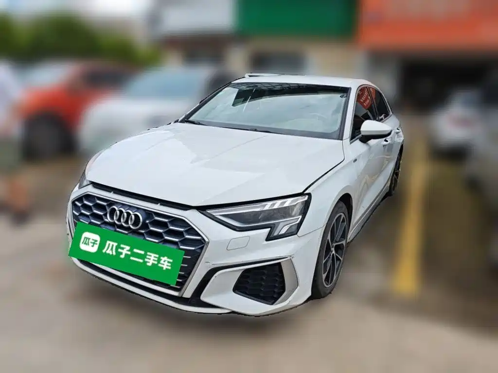 Audi A3 2021 — фото 1
