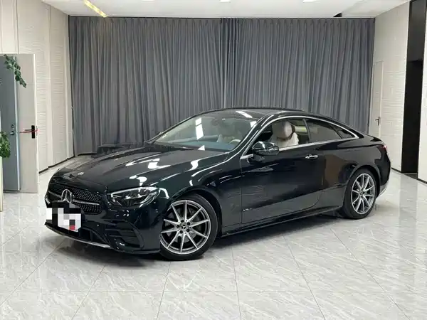 Mercedes-Benz E-Class 2023