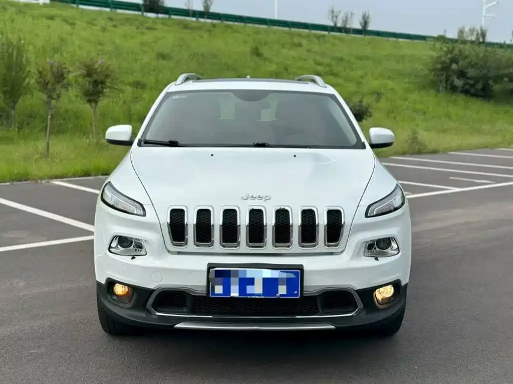 Jeep Cherokee 2016 — фото 2