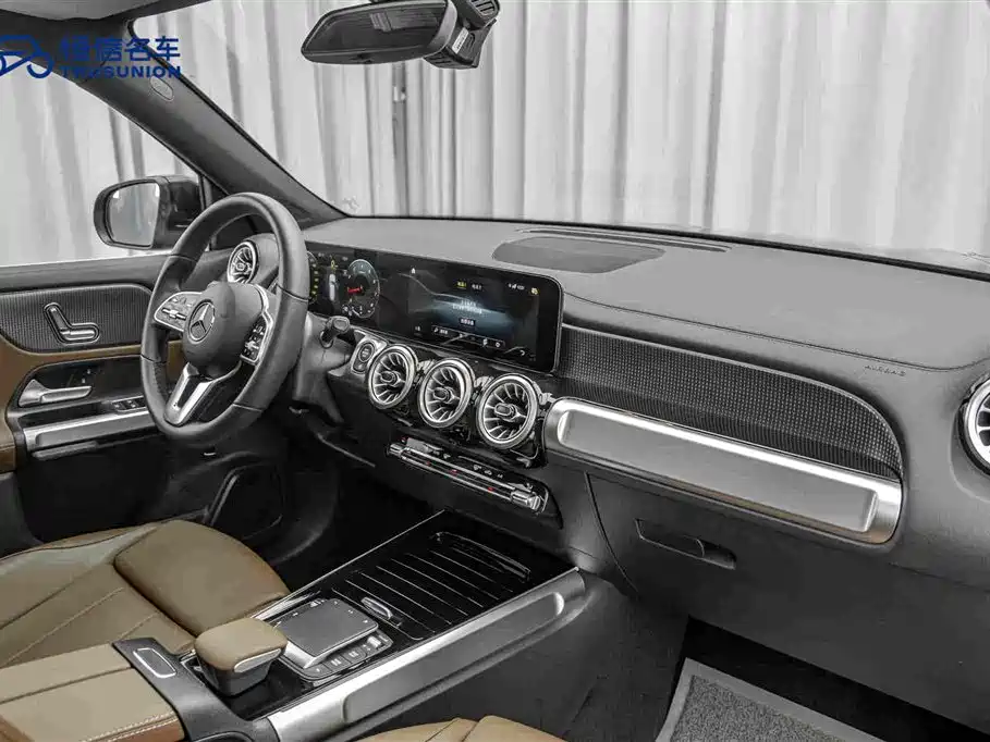 Mercedes-Benz GLB 2022 — фото 14