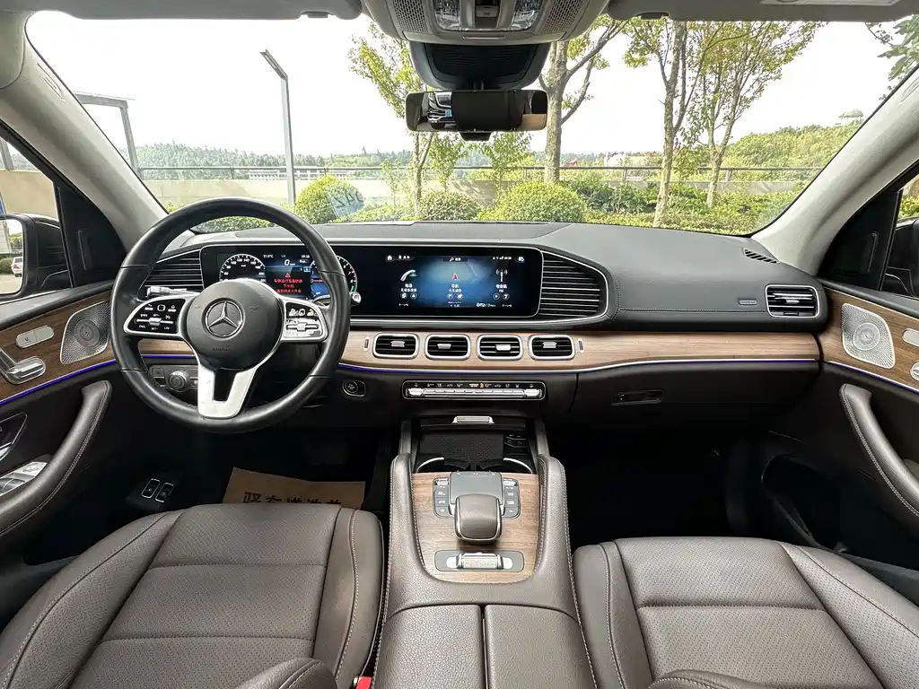 Mercedes-Benz GLE New Energy 2021 — фото 8
