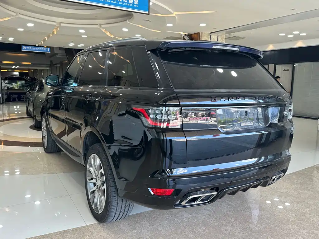Land Rover Range Rover Sport 2015 — фото 15