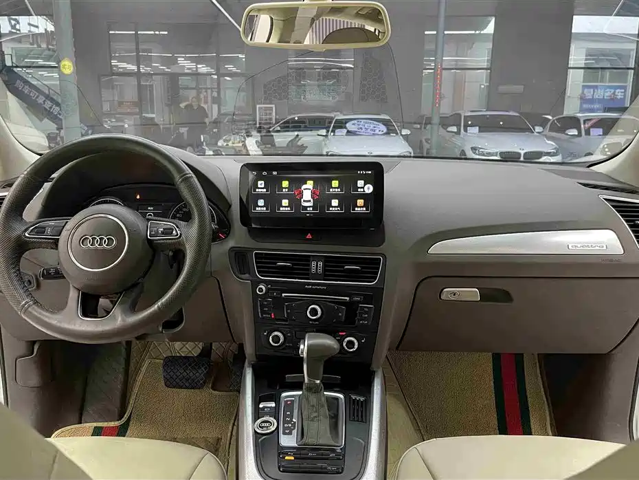 Audi Q5 2014 — фото 10