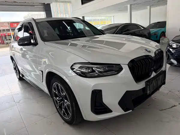 BMW iX3 2022