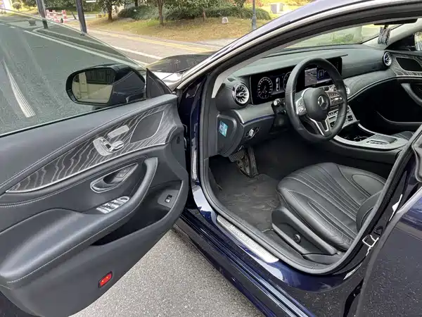 Mercedes-Benz CLS 2020
