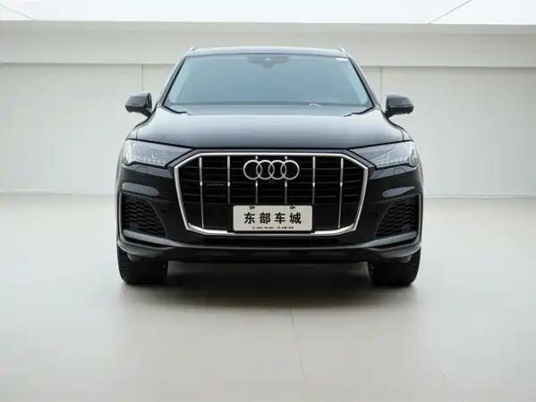 Audi Q7 2021