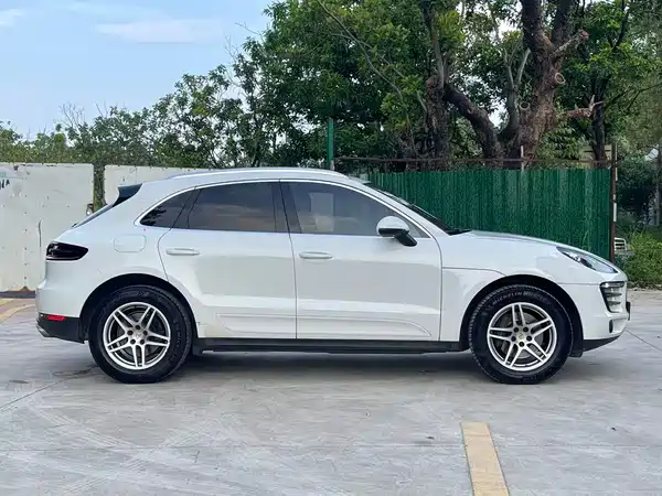 Porsche Macan 2017