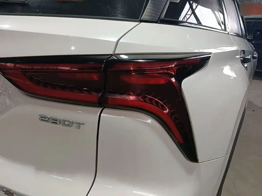 Changan CS75PLUS 2020 — фото 8
