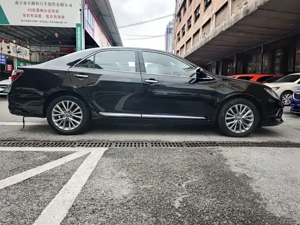 Toyota Camry 2016