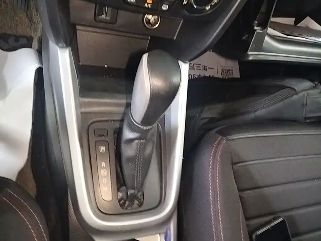 Suzuki Vitara 2017 — фото 14