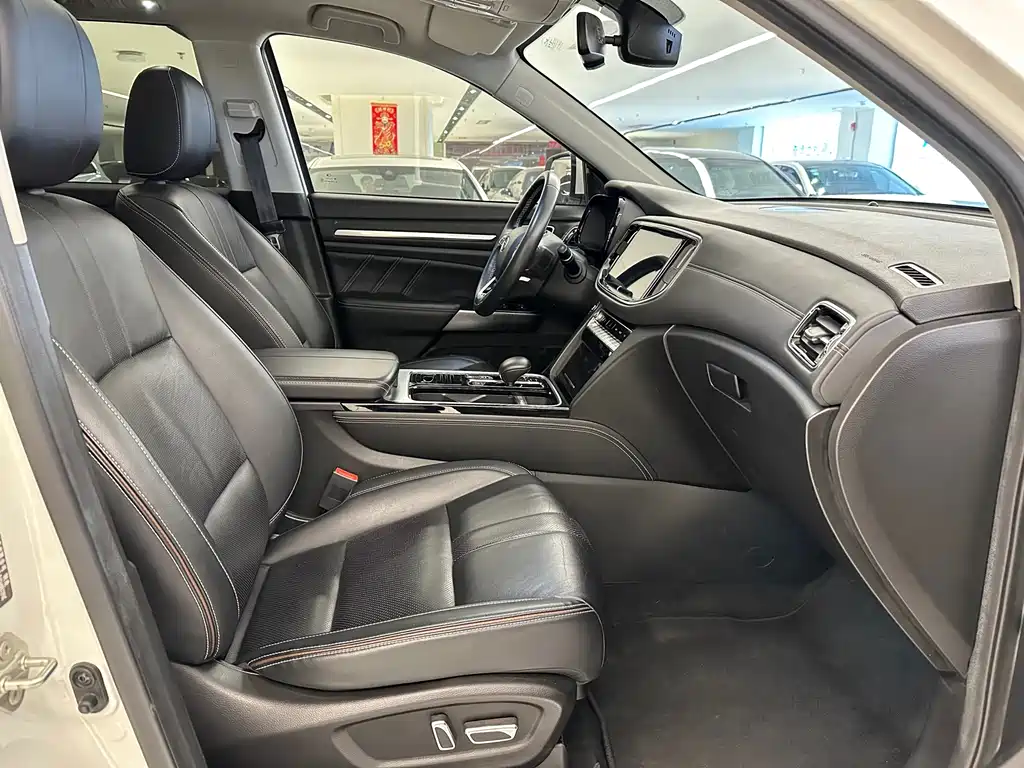 GAC Motor Trumpchi GS8 2020 — фото 12