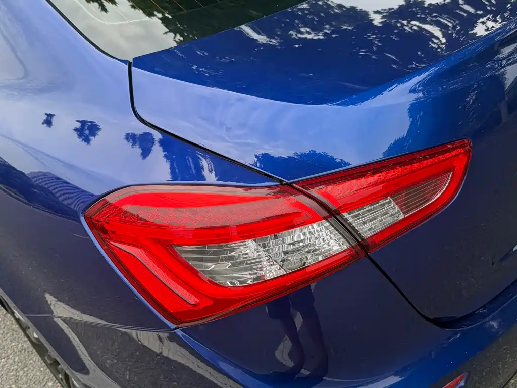 Maserati Ghibli 2016 — фото 13