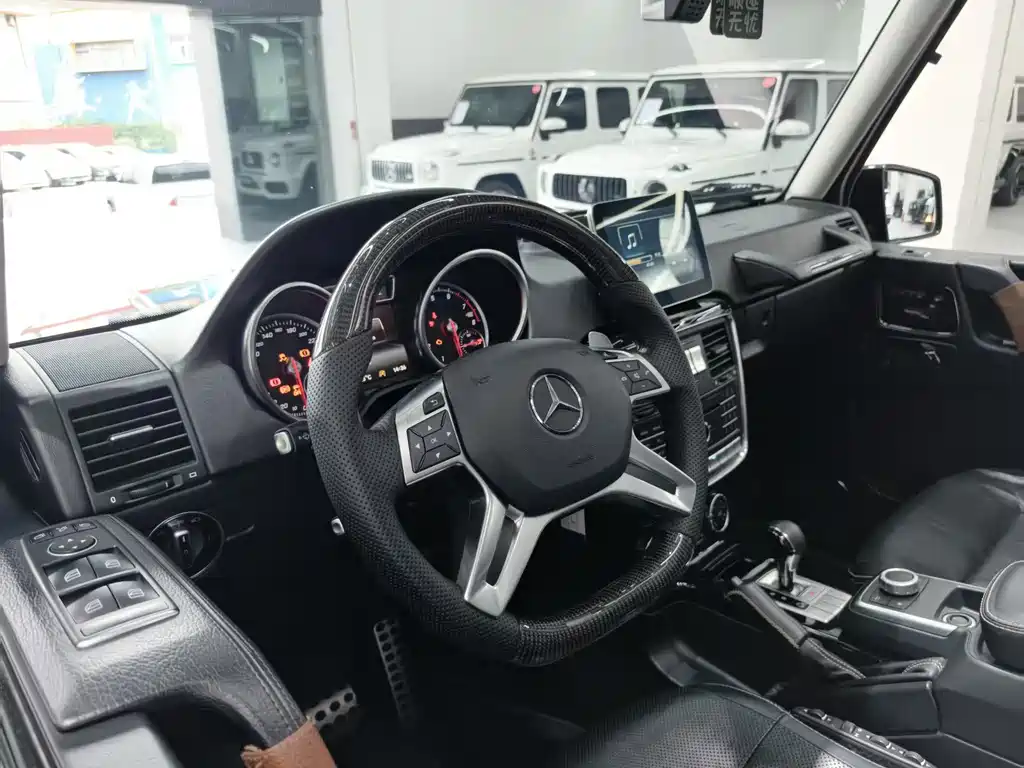 Mercedes-Benz G-Class 2016 — фото 9