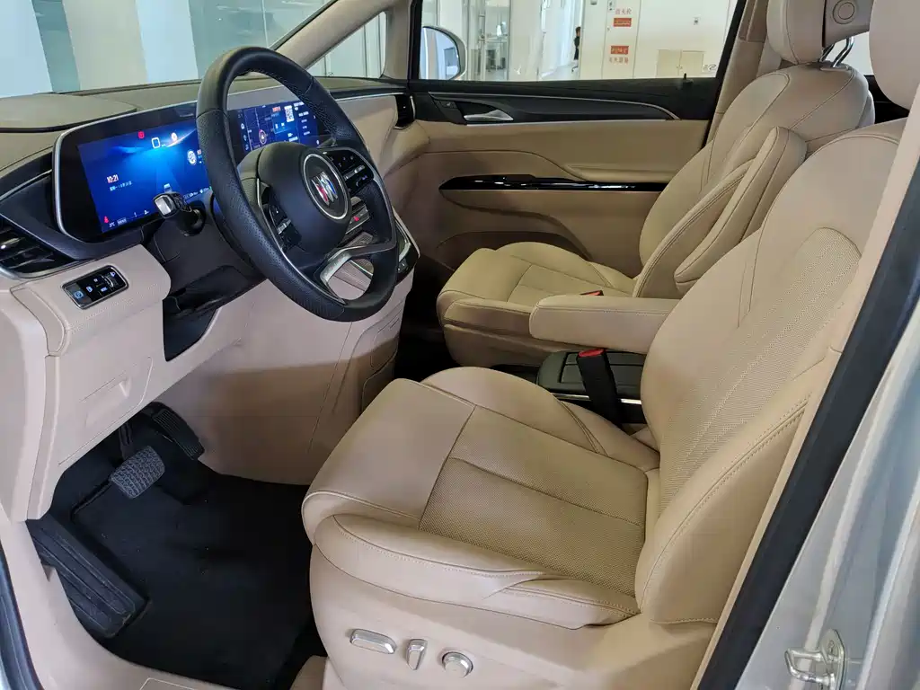 Buick GL8 New Energy 2025 — фото 20