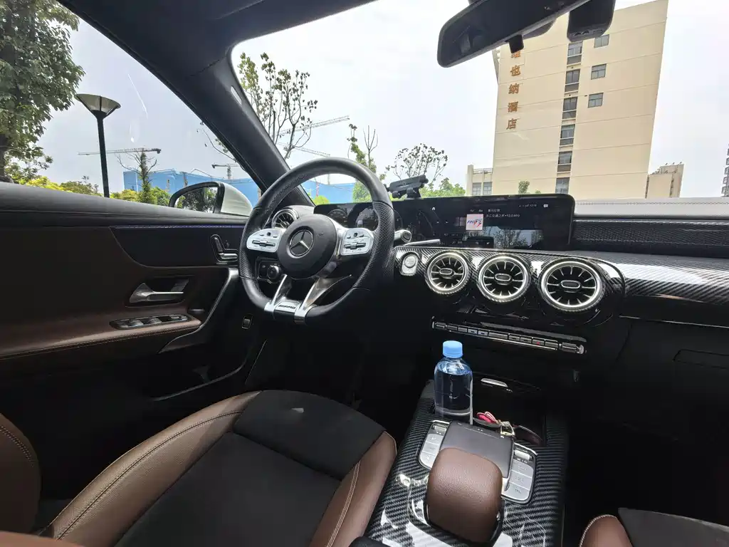 Mercedes-Benz A-Class 2021 — фото 15